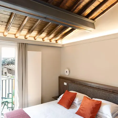 Treasurerome Eden Penthouse